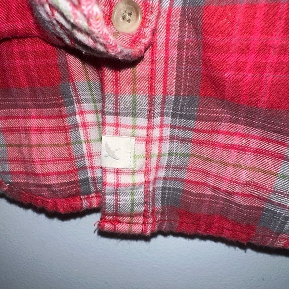 Eddie Bauer women’s button down - Picture 5 of 6